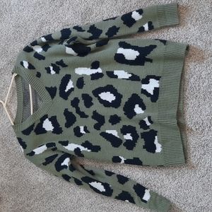 Amazon oversized Lepored print sweater